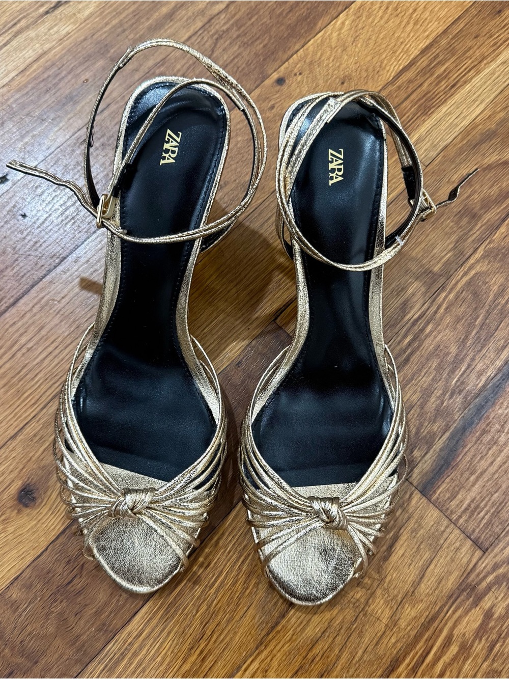ZARA Sandals - Picture 2 of 6